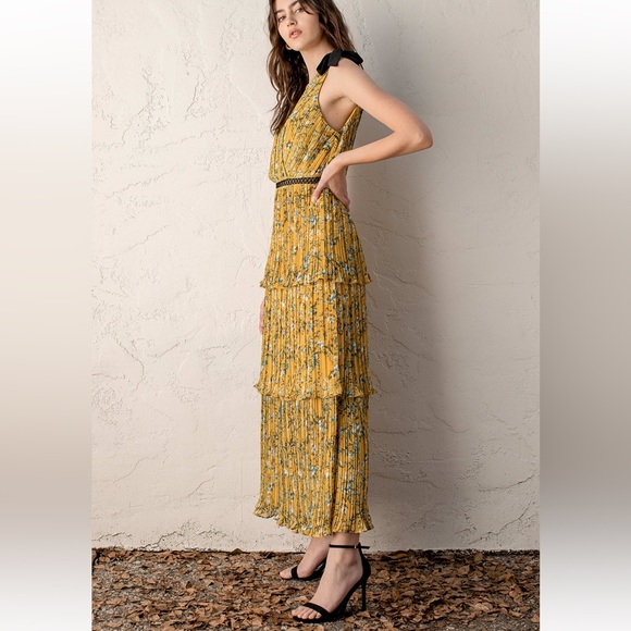 Such Sophistication Yellow Floral Print Pleated Maxi Dress - Picture 3 of 6